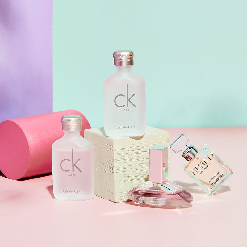 Eau de Toilette Unisexe Calvin Klein CK One (20 ml, 50 ml, 100 ml, 200 ml, 300 ml)