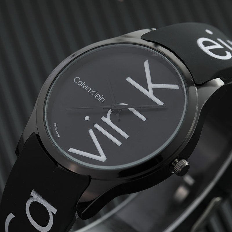 Montre minimaliste à quartz CK